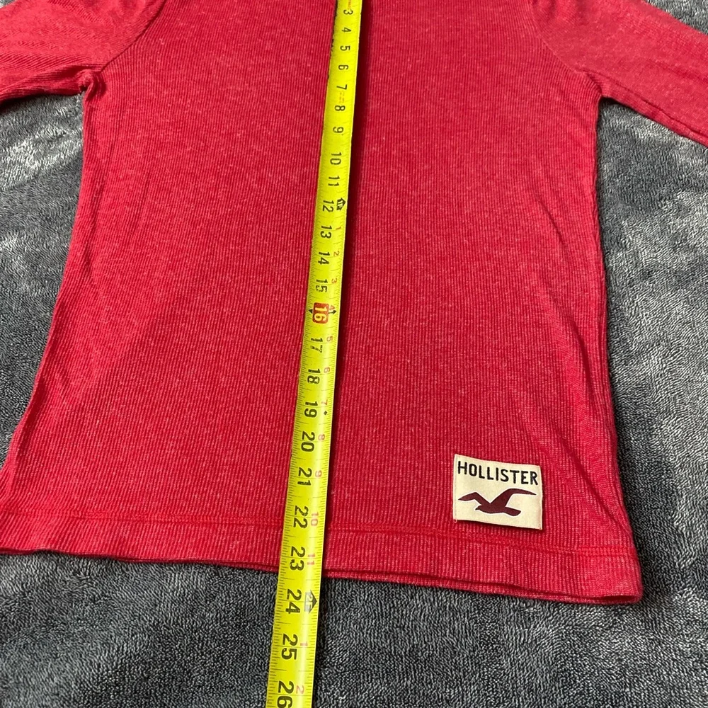 Hollister Men’s Red Long Sleeve Thermal Waffle Knit Shirt - Size Medium - Picture 8 of 8
